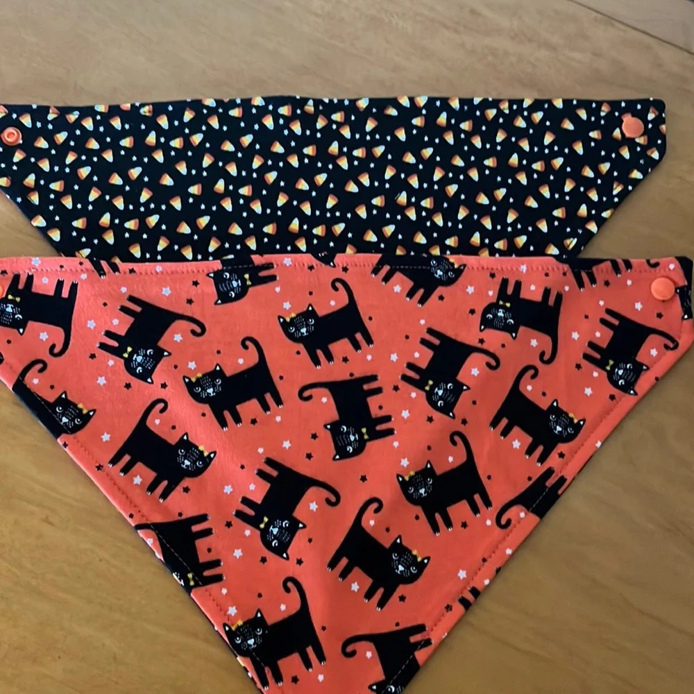 Halloween cats/candy corn baby bandana bib
